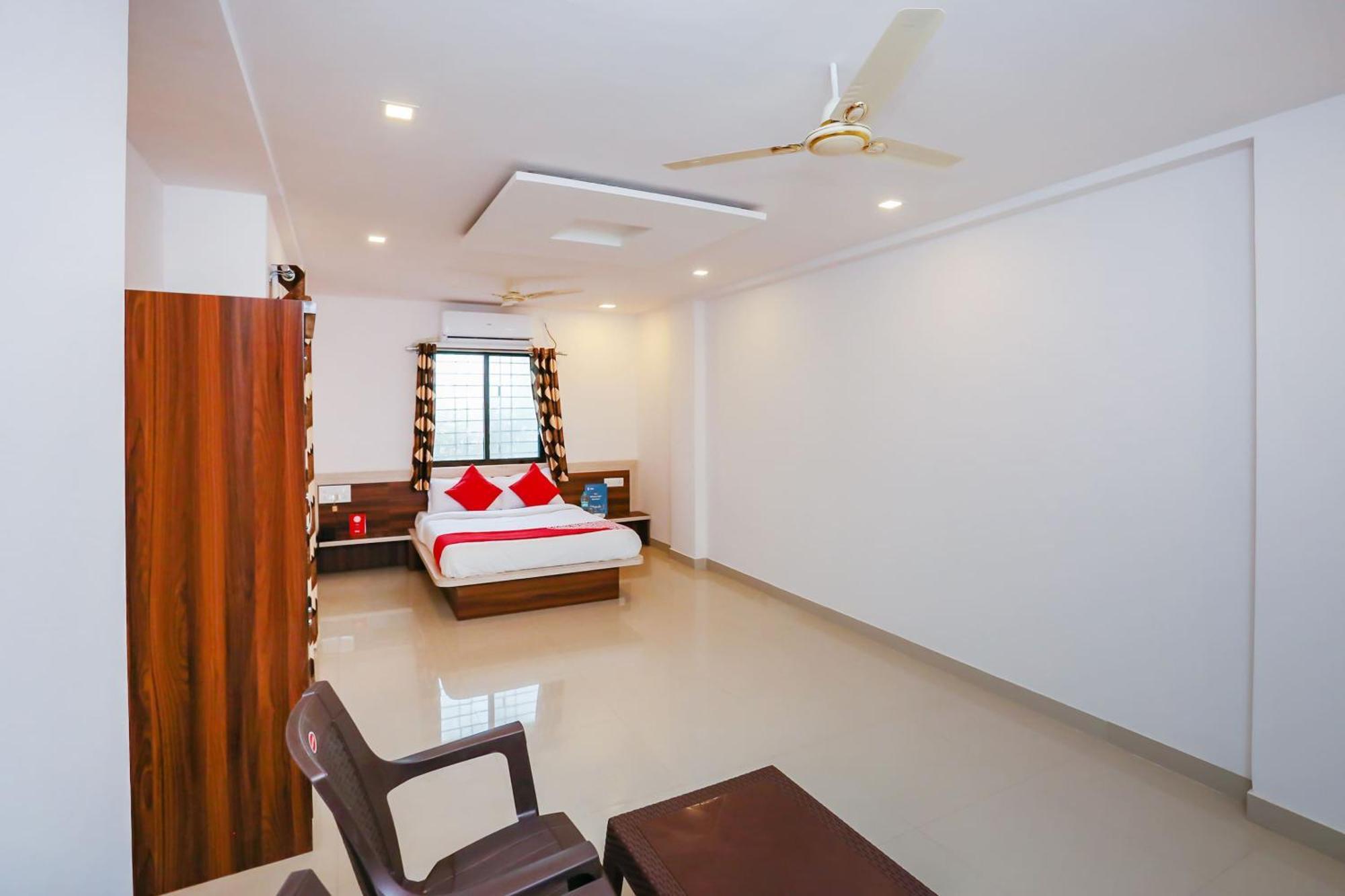 Hotel O Pingara Executive Phursungi Ngoại thất bức ảnh